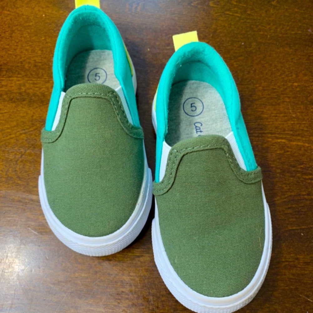 Cat and Jack toddler 5c shoes